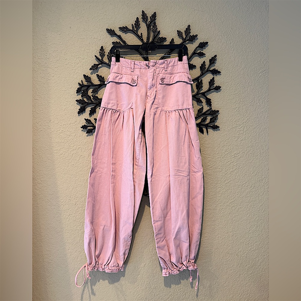 We The Free Lotus Balloon Jeans Pink Size 26 Excellent condition